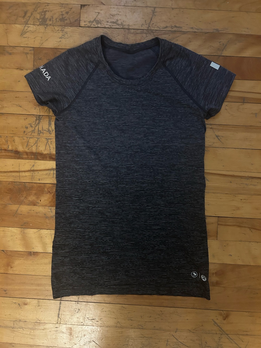 lululemon athletica Olympic Women's Short-Sleeve Heathered Charcoal Top